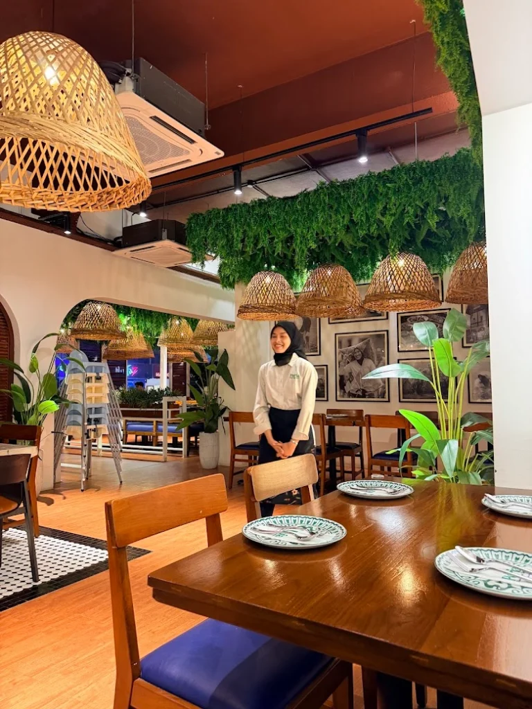 How to select restaurant furniture Premium restaurant Furniture