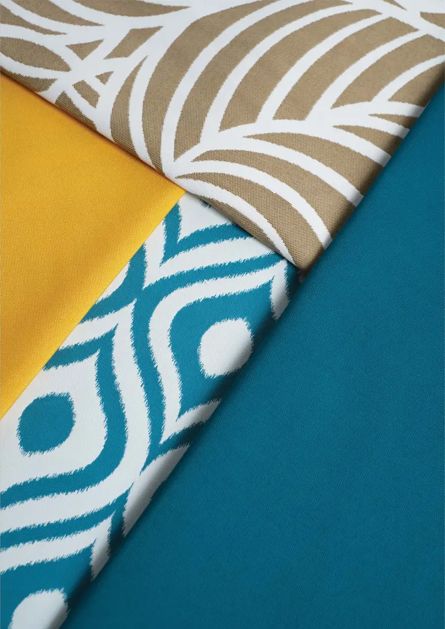 Sunproof Premium patterned outdoor fabric with Venao plains in yellow and teal